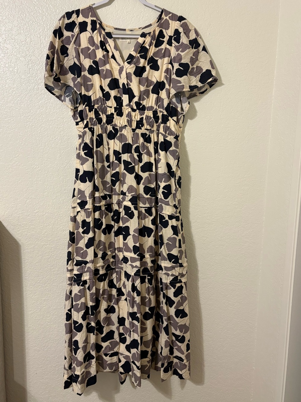 Neutral Floral Midi Dress - Beige & Black